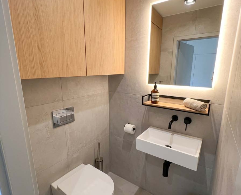 8. Gäste WC - KI Umbauvariante